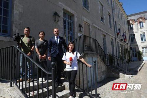 尼坤女友爆料事件视频,真相与疑云交织  第2张