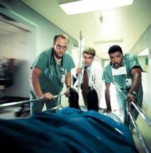 急诊室故事在线观看,生死一线间，见证人间真情